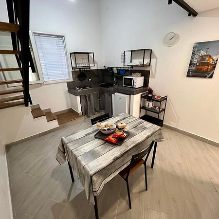 Palermo Hub Apartment Bagian luar foto